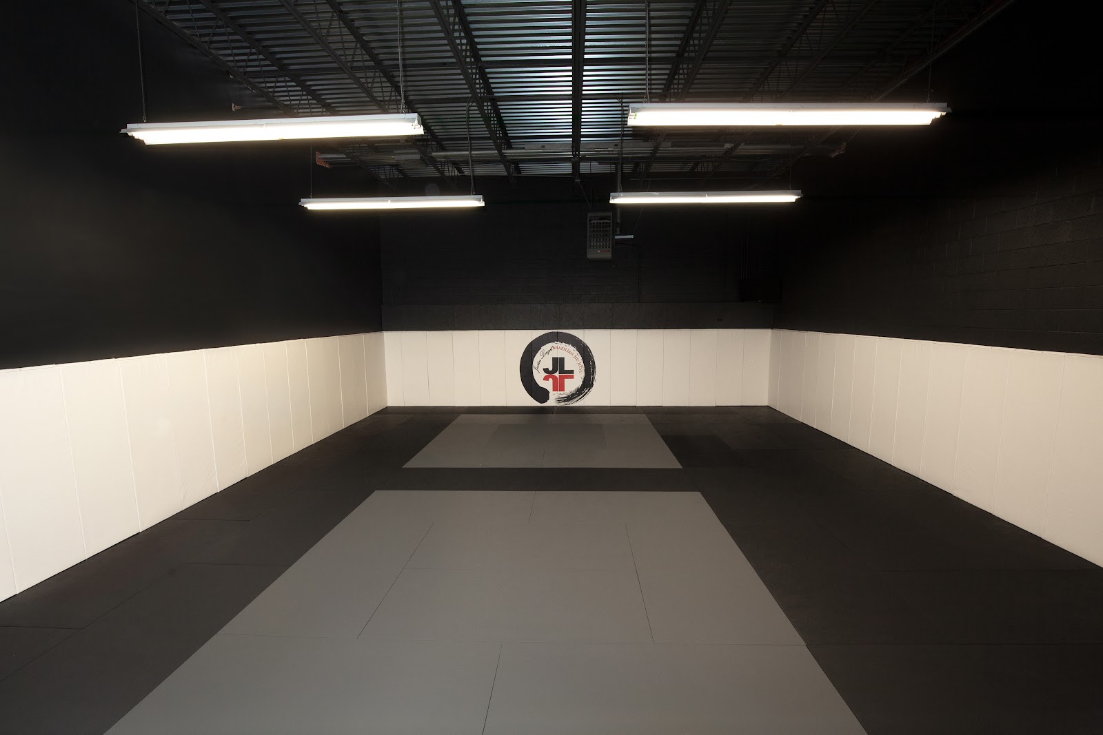 Image 4 of Justin Lough Brazilian Jiu Jitsu