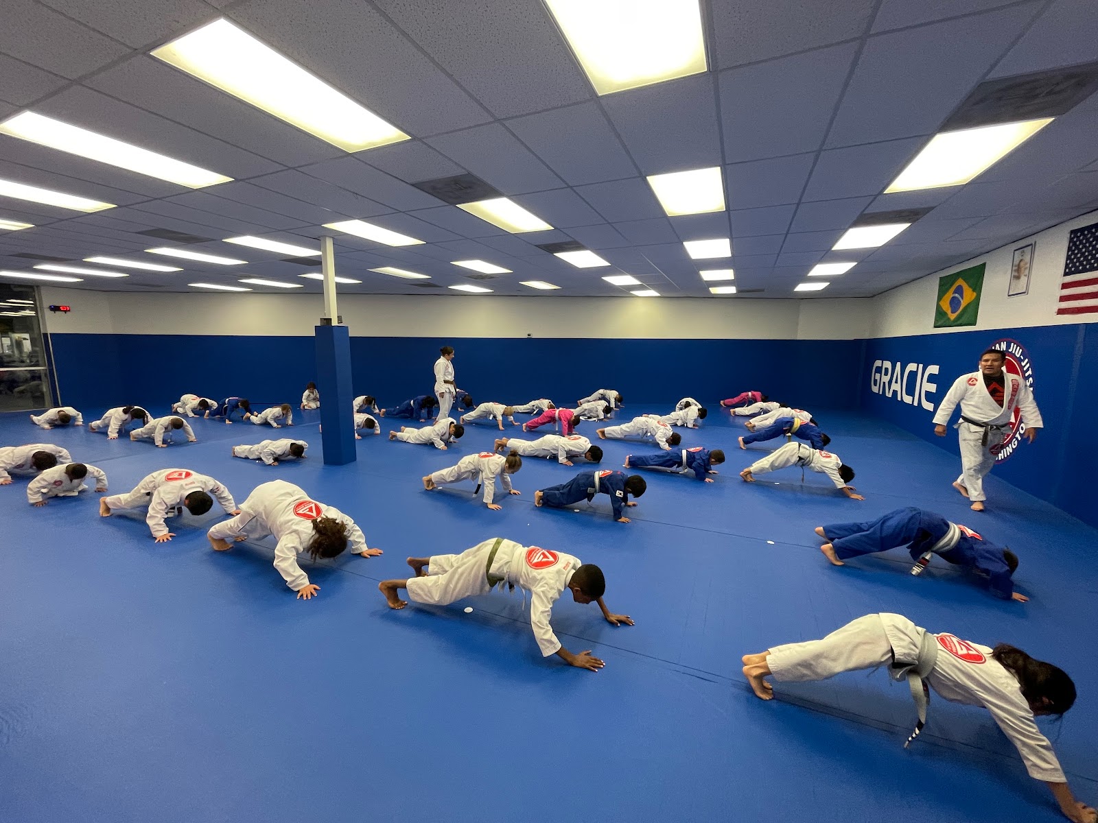 Gracie Barra Bothell - Brazilian Jiu Jitsu photo