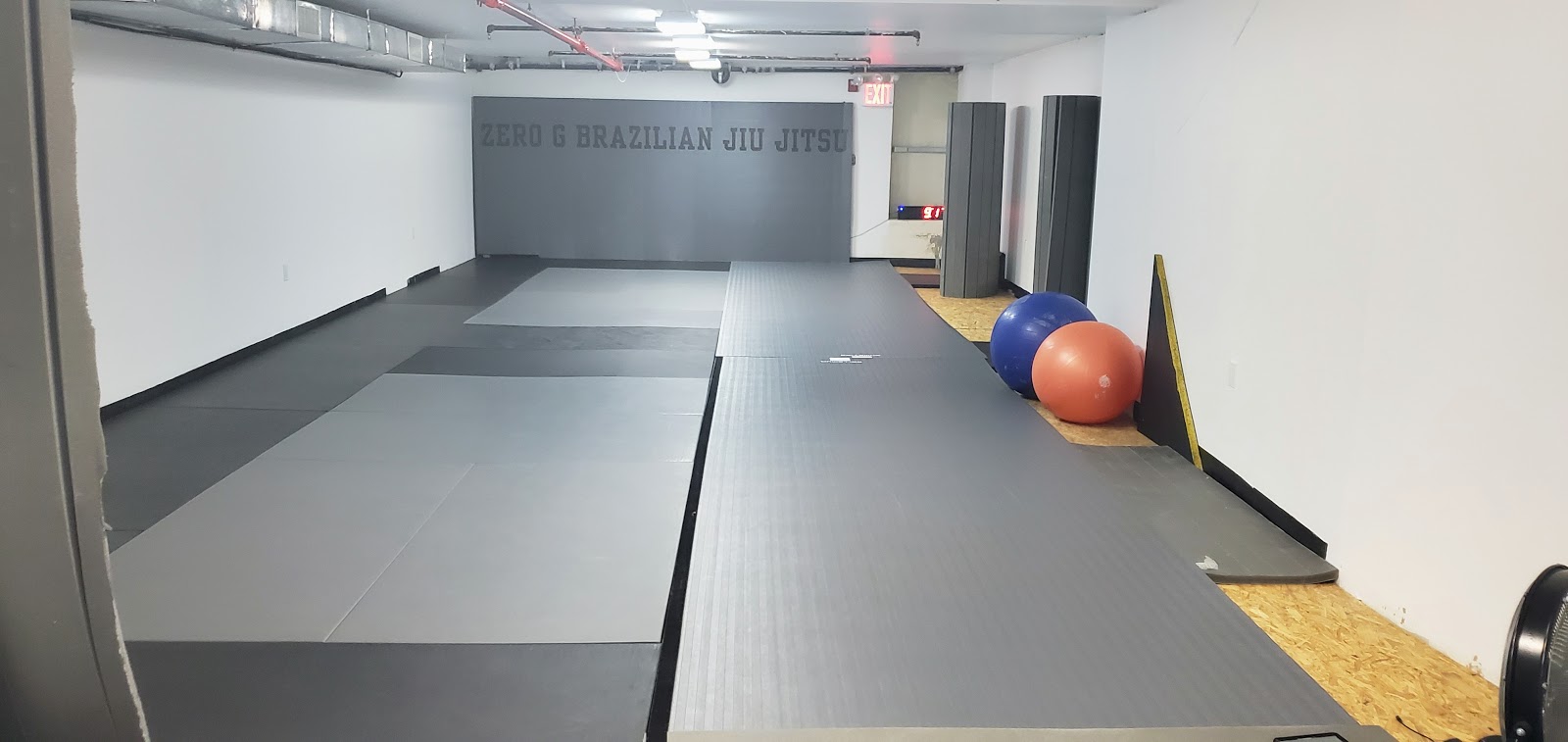 Image 3 of Zero G Brazilian Jiu Jitsu