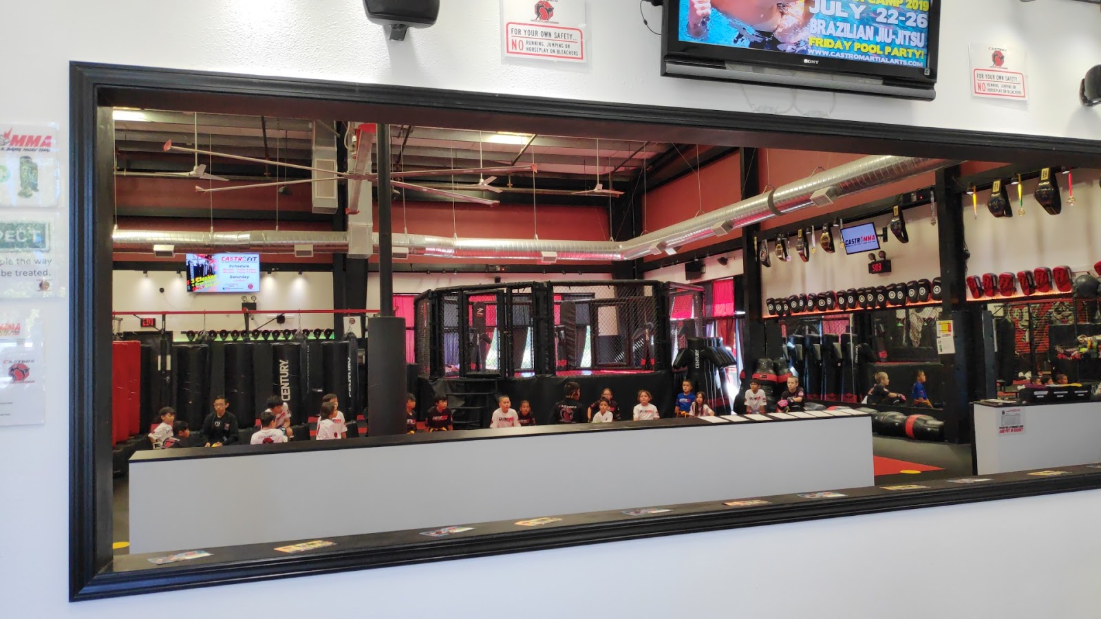 Main image of CastroMMA & BJJ HQ