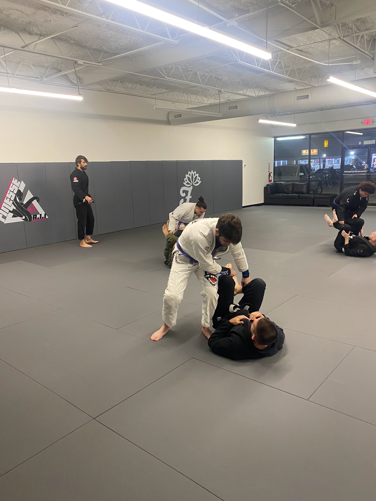 Image 2 of Finesse Jiu Jitsu