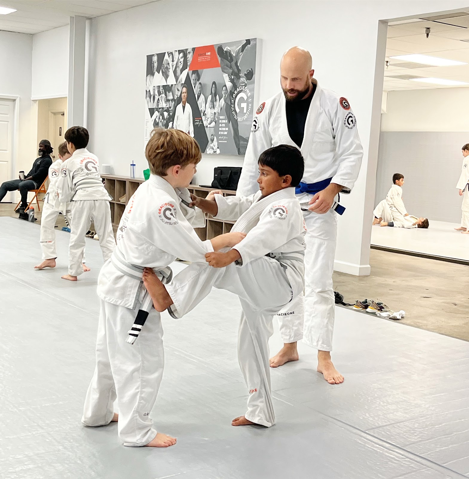 Image 2 of Gracie ONE Jiu Jitsu Academy