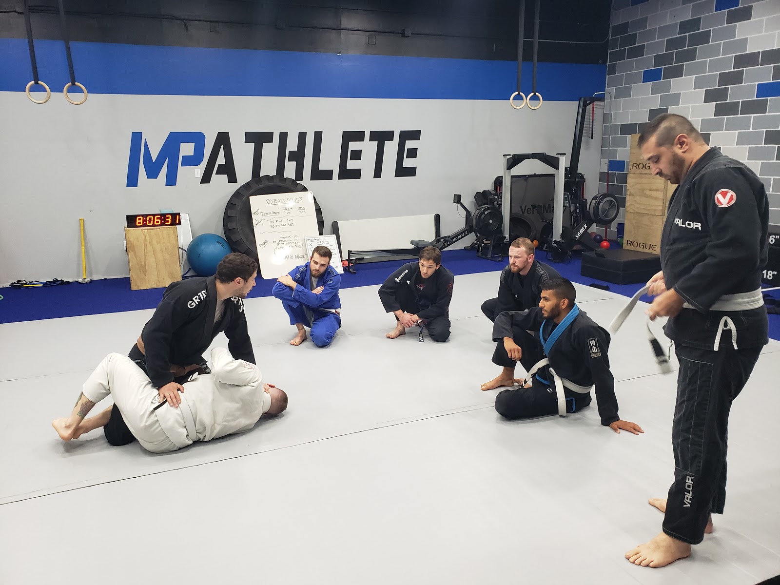 Image 2 of Effective Jiu-Jitsu