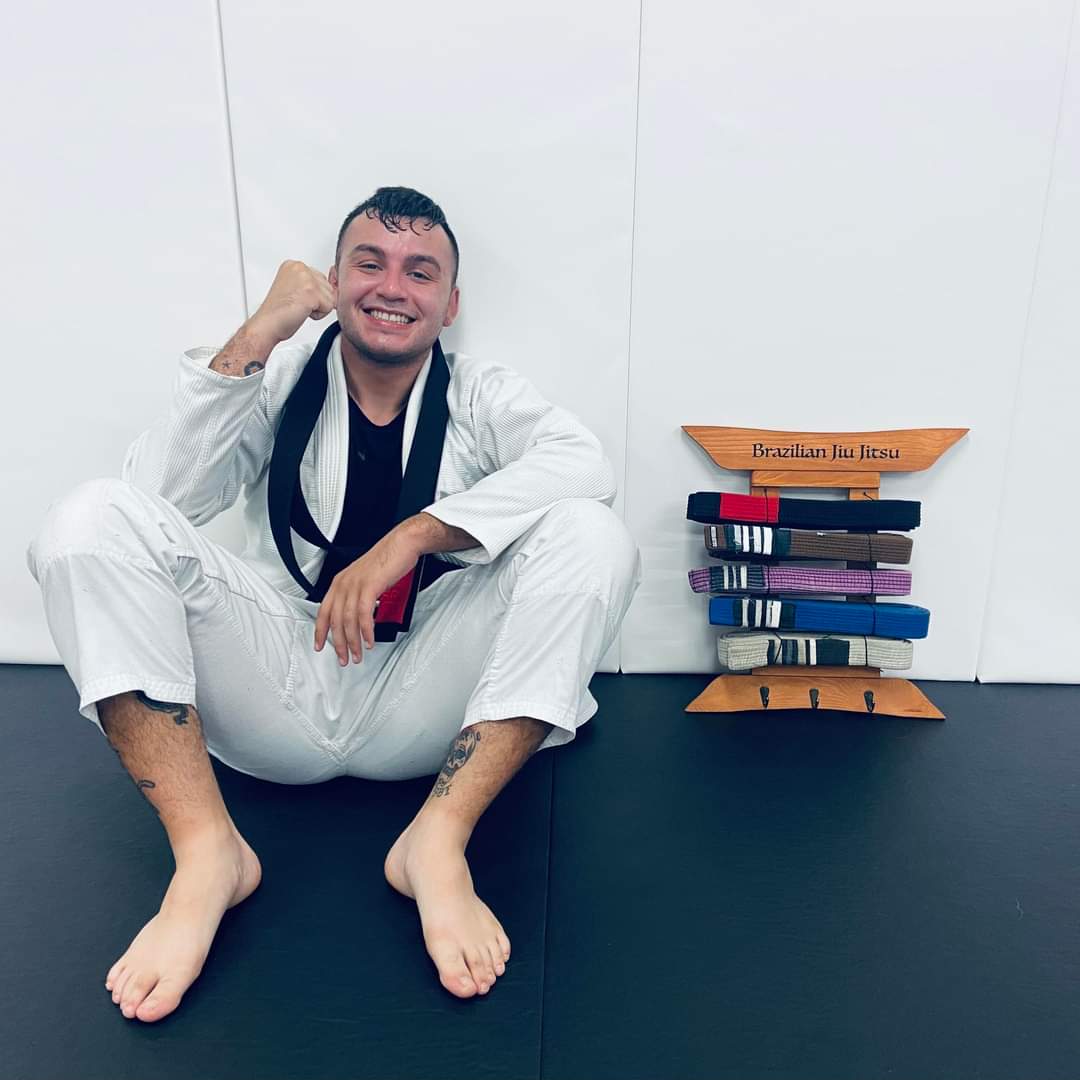 Image 9 of De La Riva BJJ