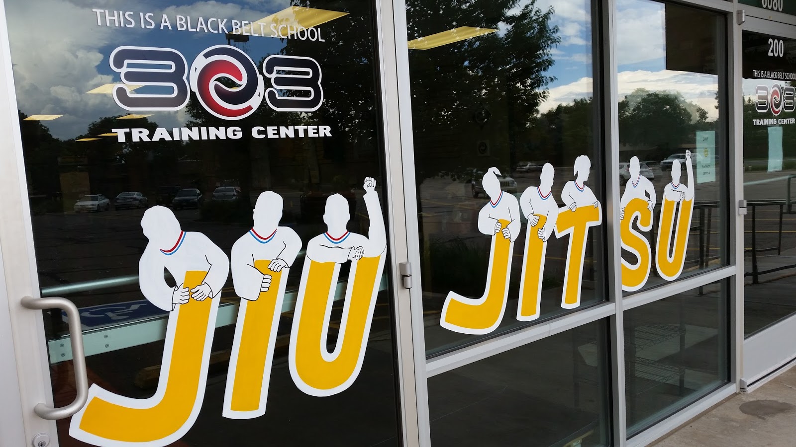 303 TRAINING CENTER (WESTMINSTER BRAZILIAN JIU JITSU) photo