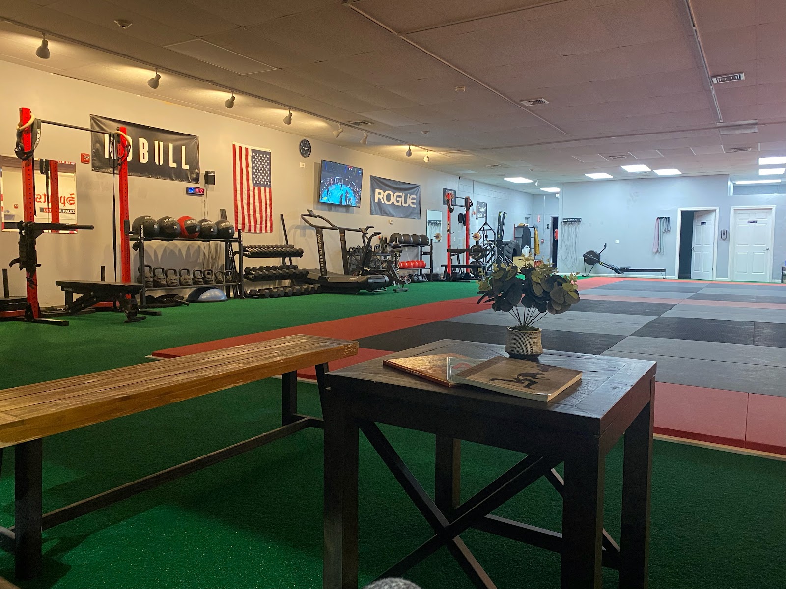 The Lab: Jiu Jitsu, MMA, IV Vitamin Drips, Personal Training, Kickboxing photo