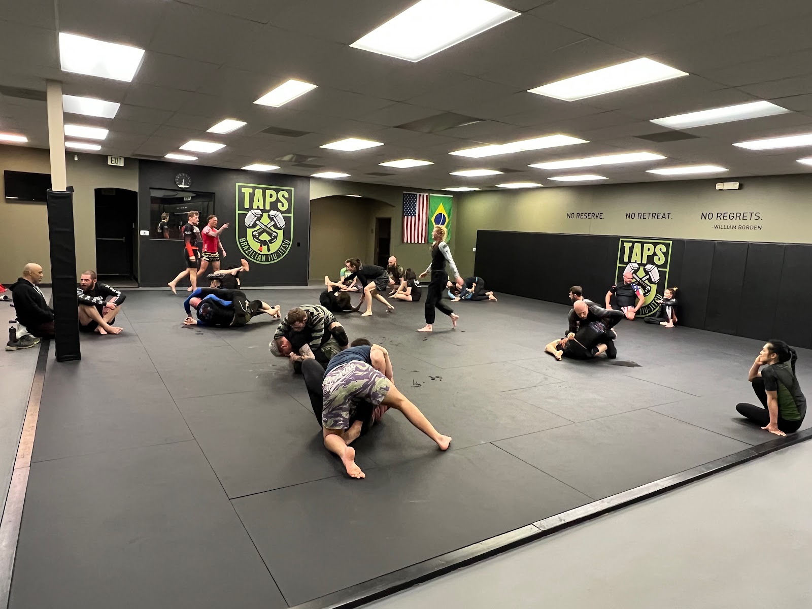 Taps Brazilian Jiu-Jitsu photo