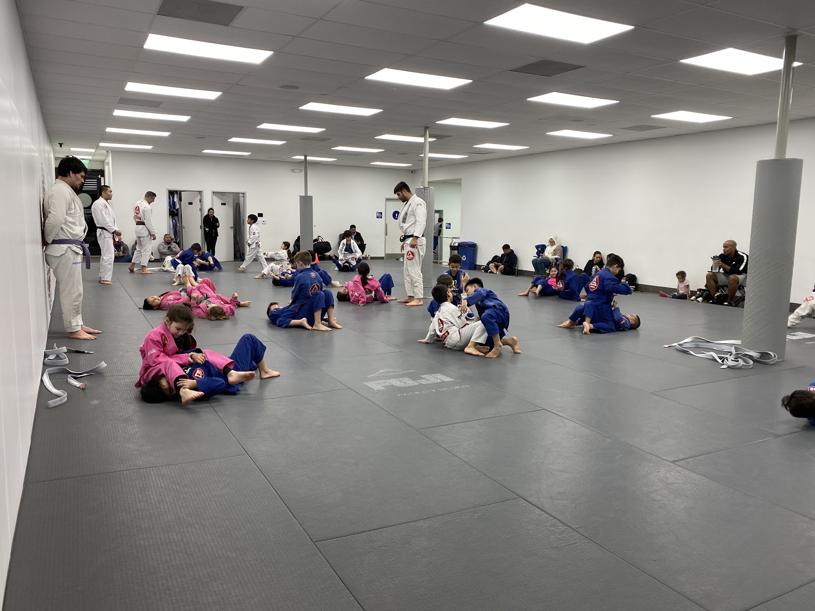 Gracie Barra Brazilian Jiu-Jitsu And Fitness Northridge photo