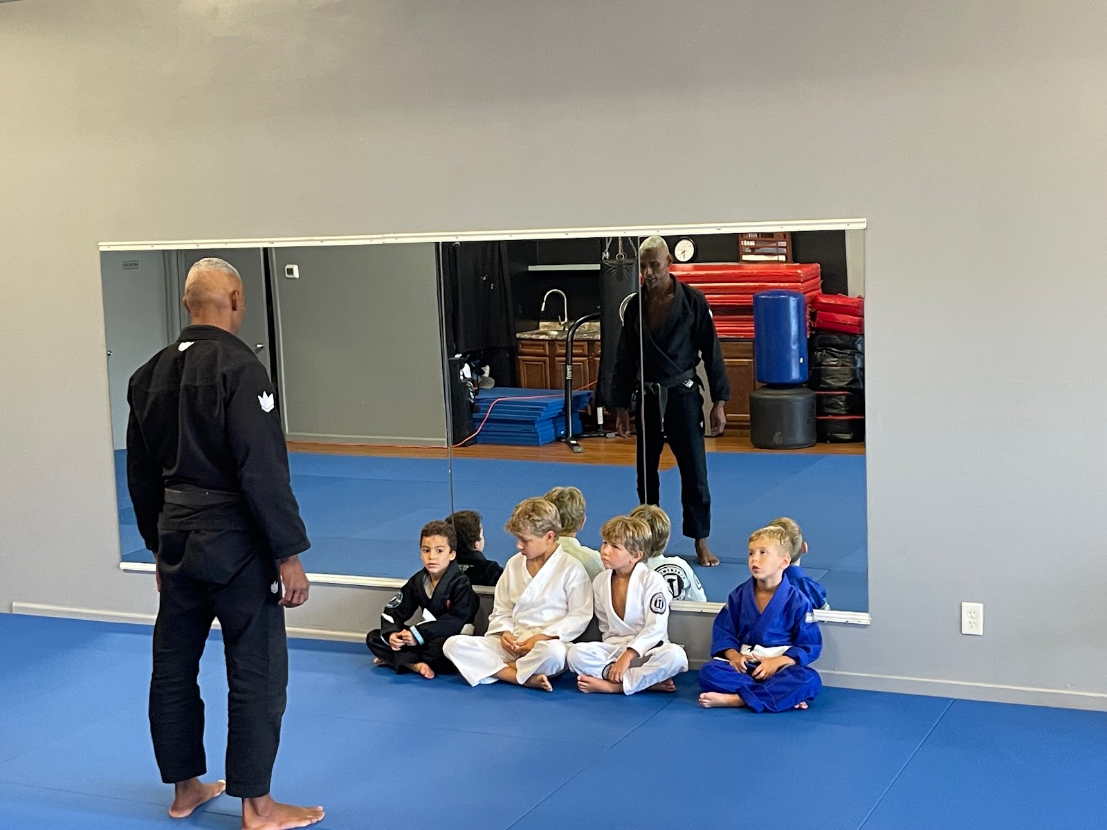 4 Jitz Brazilian Jiu-Jitsu Academy. photo